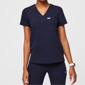 FIGS- Catarina One-pocket Scrub Top size extra small- Navy